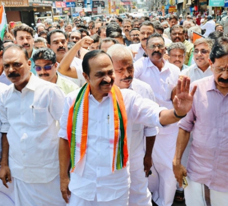 ജനങ്ങൾ വോട്ട് ചെയ്യുന്നത് മുഖ്യമന്ത്രിക്കാണോ, ഡൽഹിയിലെ തീരുമാനങ്ങൾക്കാണോ? img 20260509 wa0010
