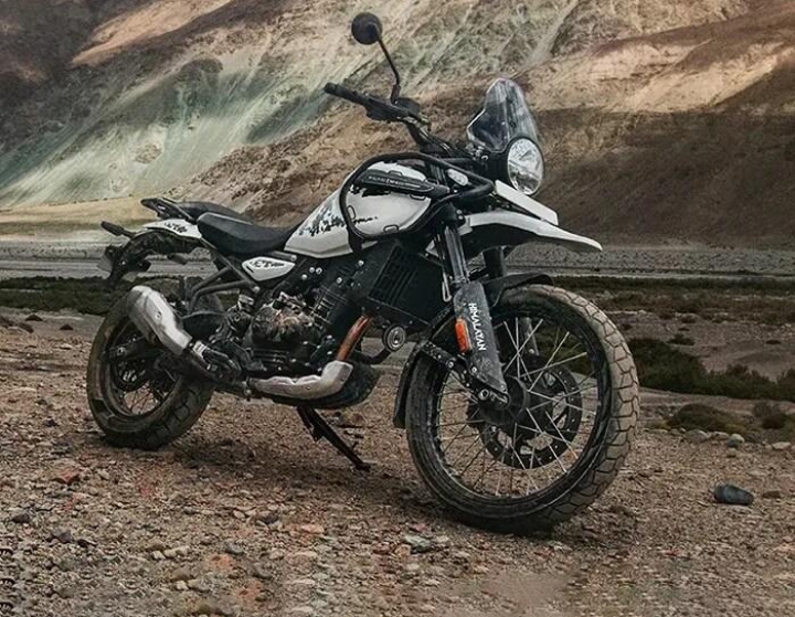 Himalayan 450നെ വെല്ലുവിളിക്കാൻ Hero XPulse 421; വലിയ എൻജിനുമായി പുതിയ അഡ്വഞ്ചർ ബൈക്ക് img 20260512 wa0051