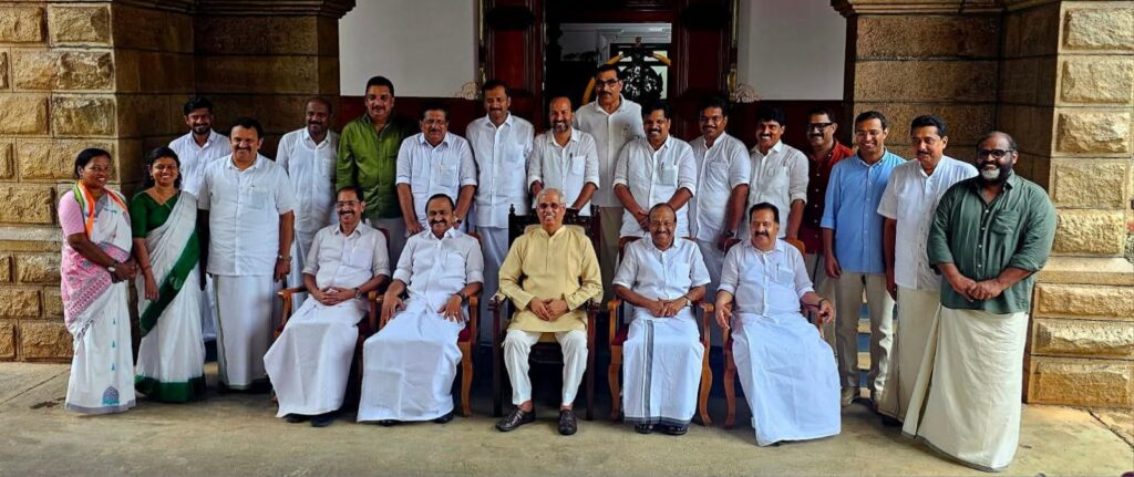 മുഖ്യമന്ത്രി വി. ഡി. സതീശന്റെ നേതൃത്വത്തിലുള്ള മന്ത്രിസഭ സത്യപ്രതിജ്ഞ ചെയ്ത് അധികാരമേറ്റു img 20260518 wa0056(1)
