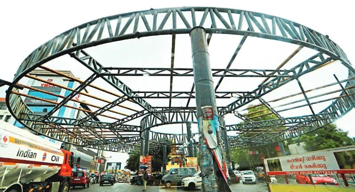 പത്ത് വർഷമായി മുടങ്ങിക്കിടന്ന ആകാശപ്പാതയ്ക്ക് ജീവൻ; കോട്ടയത്ത് വികസന ചർച്ചകൾ വീണ്ടും സജീവം