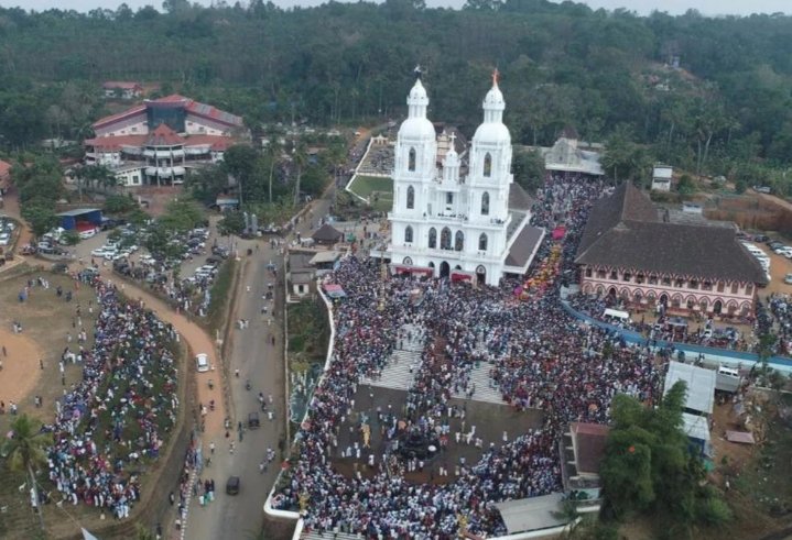 കേരളത്തിലെ മാതാവിന്റെ തീർത്ഥാടനങ്ങൾ: ഗ്രാമപ്പള്ളികൾ എങ്ങനെ യാത്രയുടെ കേന്ദ്രങ്ങളായി